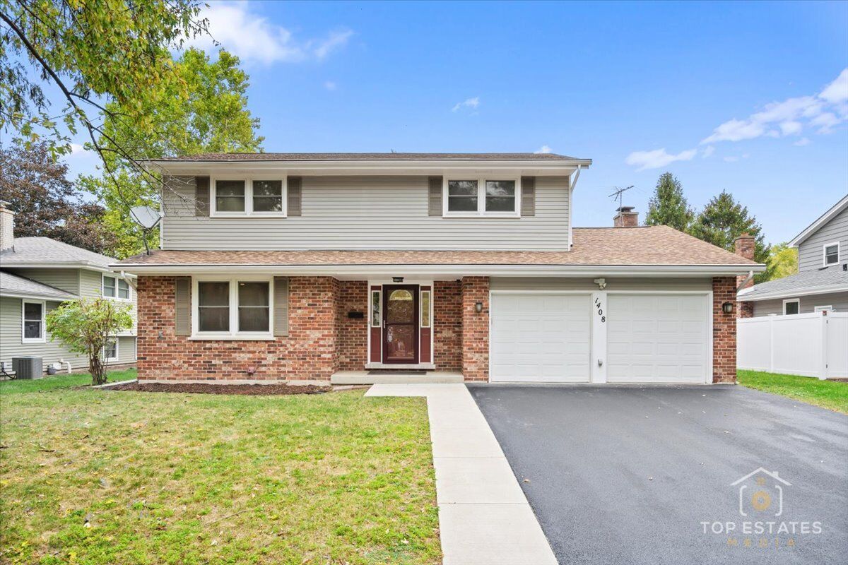 Property Photo:  1408 Swallow Street  IL 60565 