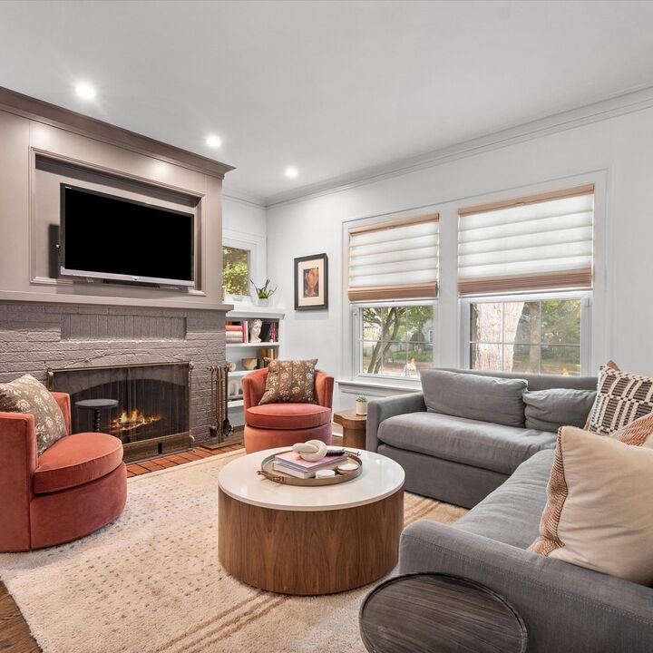 Property Photo: 2020 Colfax Street IL 60201