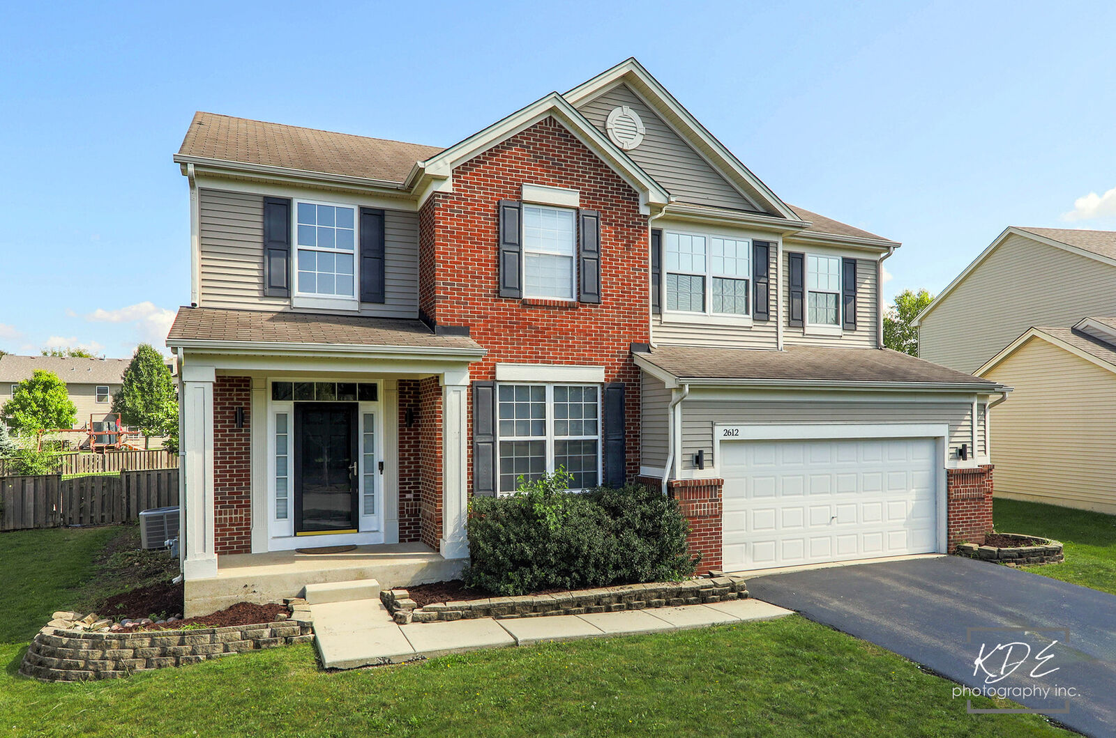 Property Photo: 2612 Lundquist Drive IL 60503