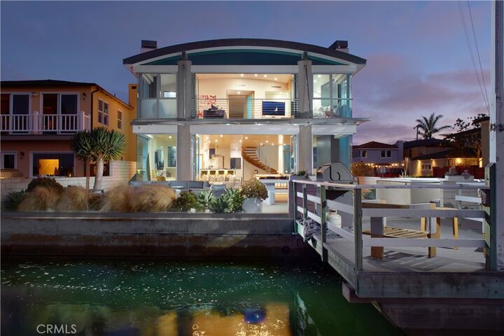 Property Photo:  1042 W Bay Avenue  CA 92661 
