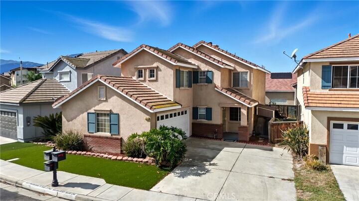 Property Photo:  820 Pathfinder  CA 92878 