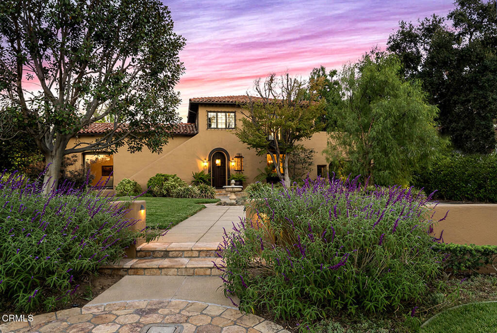 Property Photo: 2092 Midlothian Drive CA 91001