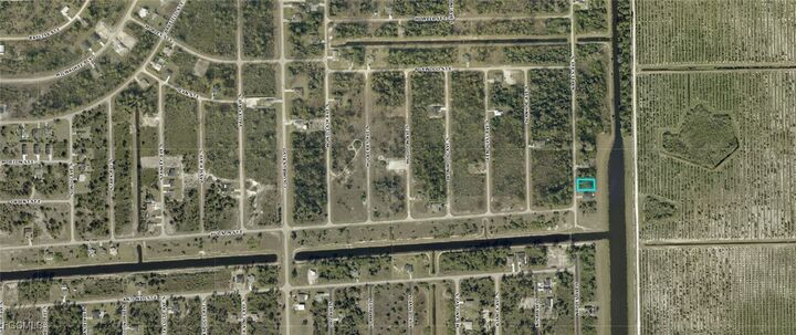 Property Photo:  653 Naples Avenue S  FL 33974 