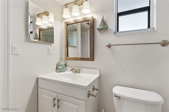 Property Photo:  1023 Anglers Cove E503  FL 34145 