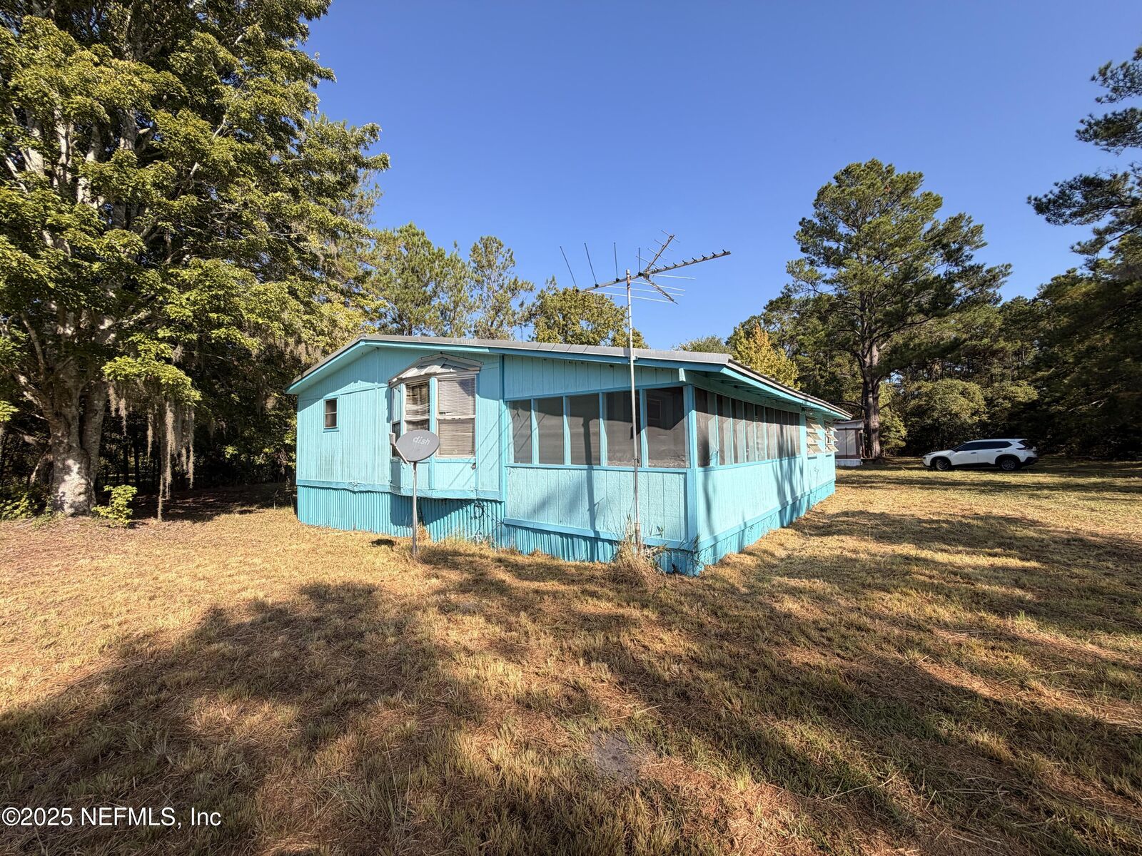 Property Photo: 1168/1178 Windridge Lane FL 32009