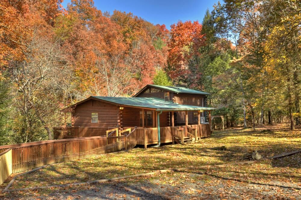 Property Photo:  1097 Indian Trail  GA 30555 