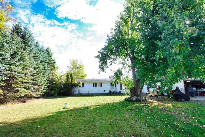 Property Photo: 7207 Airport Rd MI 49795