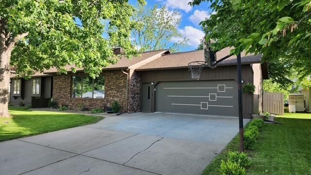 Property Photo: 207 2nd Street NW MN 56331