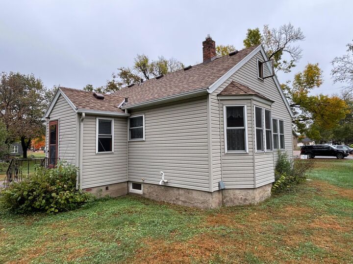 Property Photo:  1835 10th Avenue S  MN 56301 