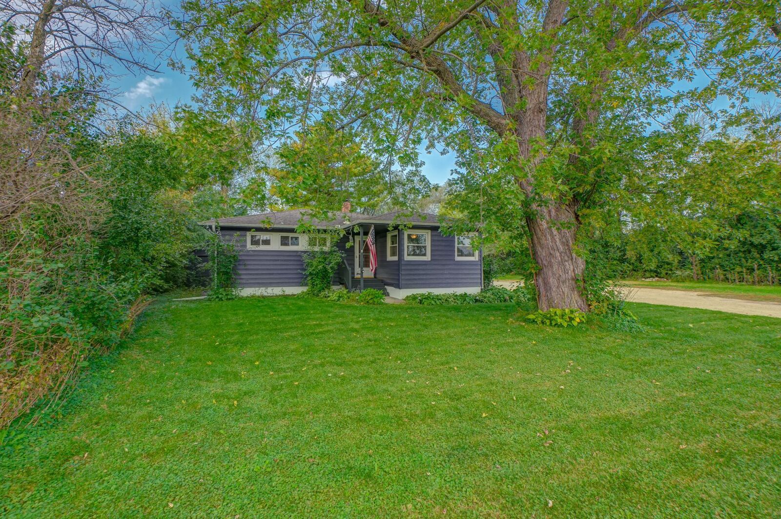 Property Photo: 325 Church Hill Road WI 54025
