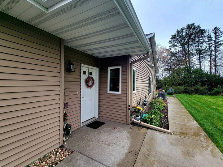 Property Photo: 375 Maplewood Court MN 56342