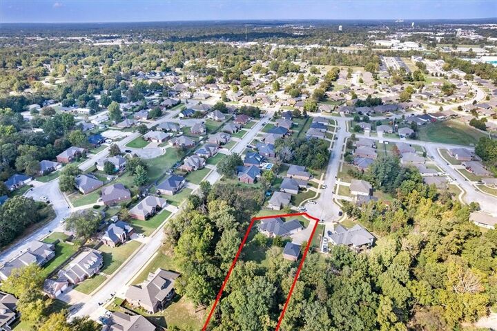 Property Photo: 2786 S Olive Court AR 72761