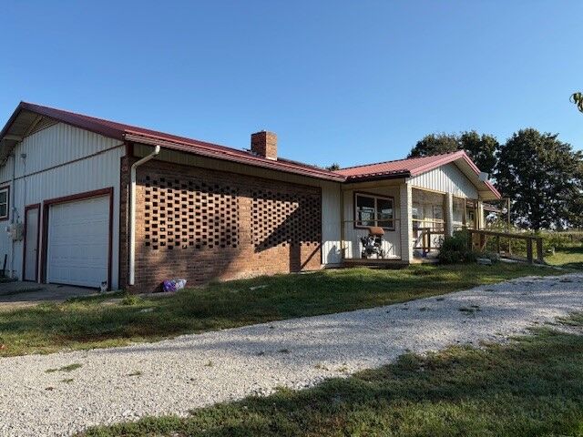 Property Photo: 3917 Sansing Hollow Road AR 72601