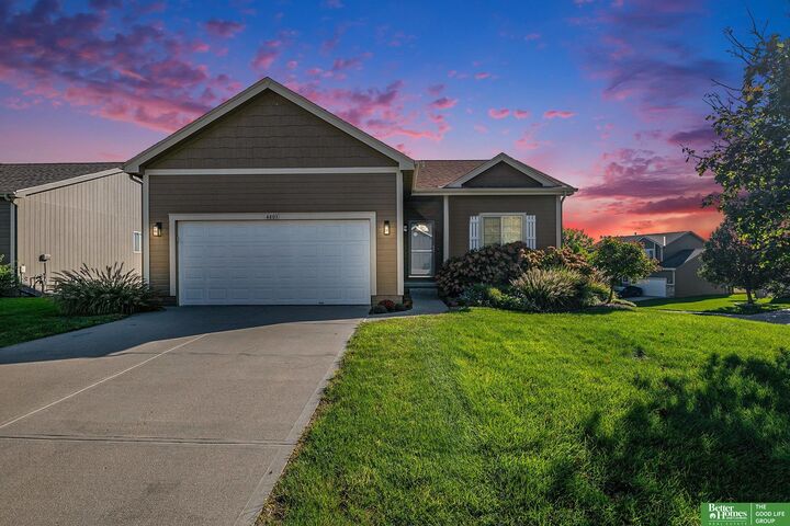 Property Photo:  4803 N 160th Avenue  NE 68116