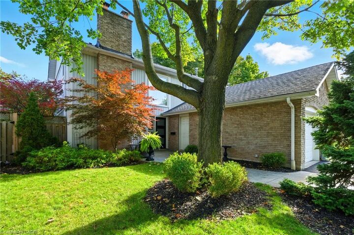 Property Photo:  2387 Cavendish Drive  ON L7P 3B5 