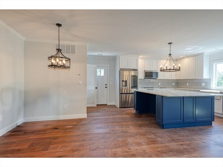Property Photo: 369 Grant 3 MA 01702