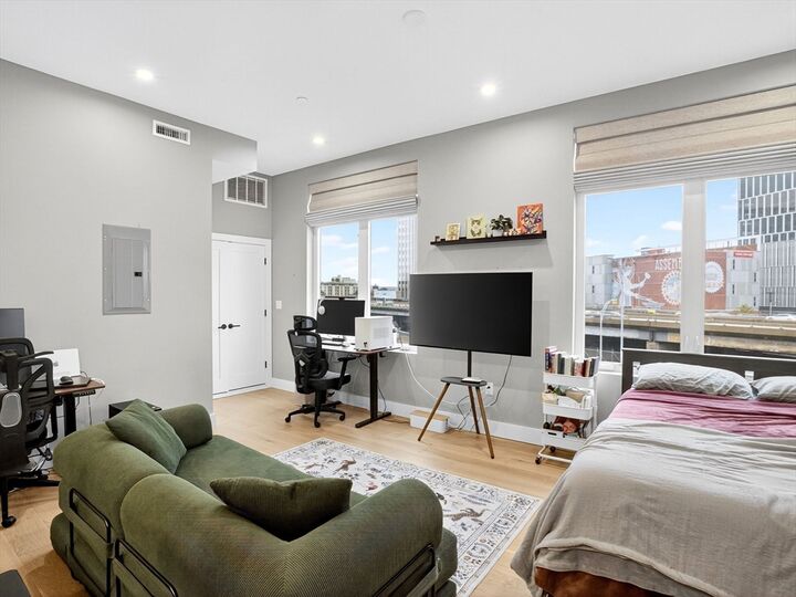 Property Photo: 60 Cross St 315 MA 02145