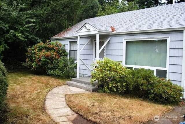 Property Photo: 14547 Ashworth Avenue N WA 98133