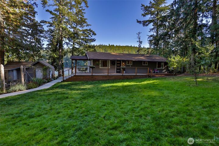Property Photo: 98 Bufflehead Lane WA 98250