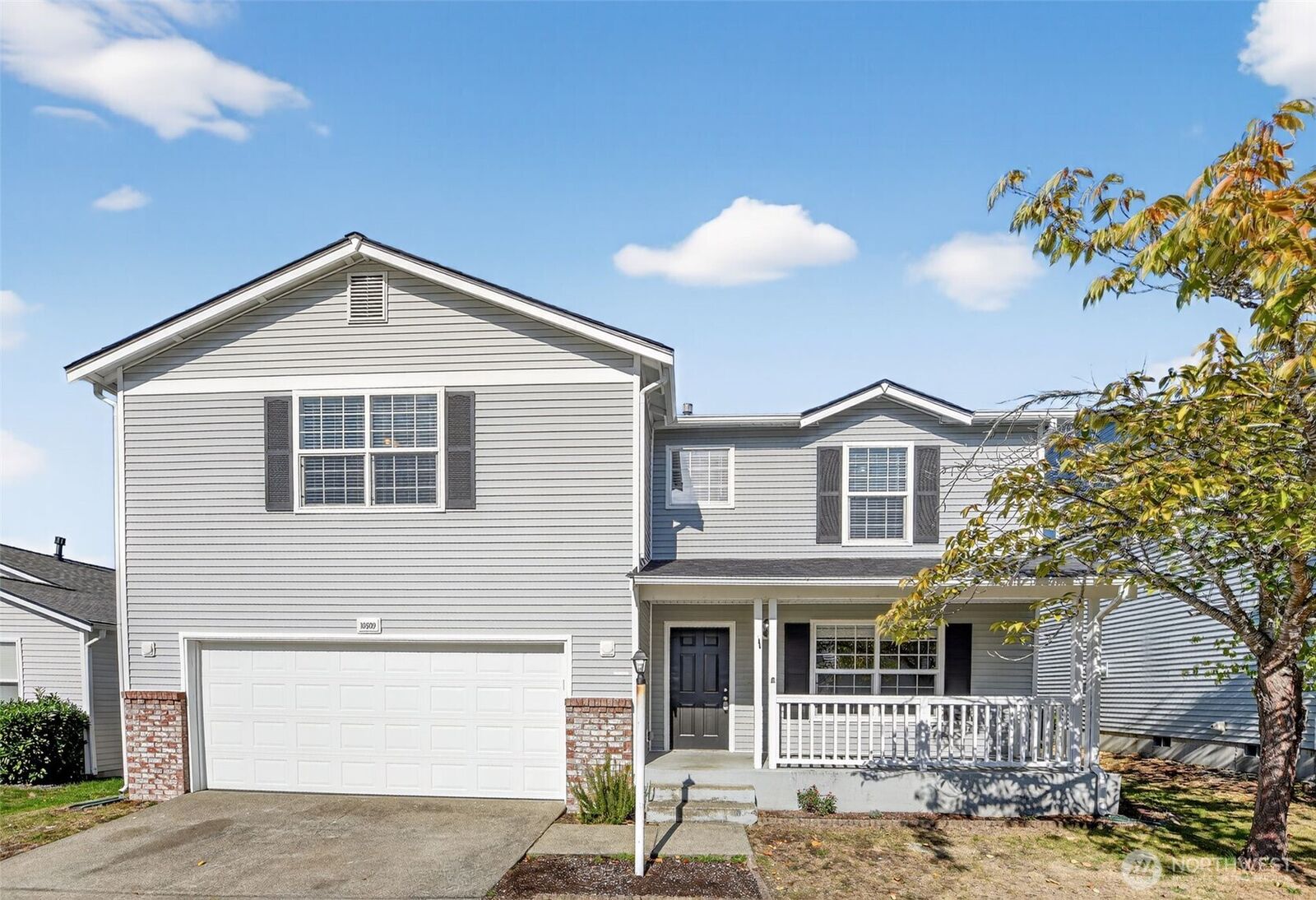 Property Photo:  10509  192nd Street Court E  WA 98338