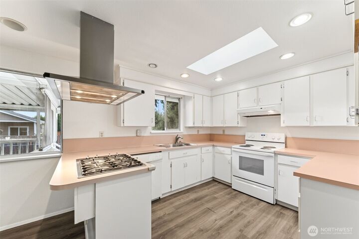 Property Photo:  14218  25th Avenue E  WA 98445