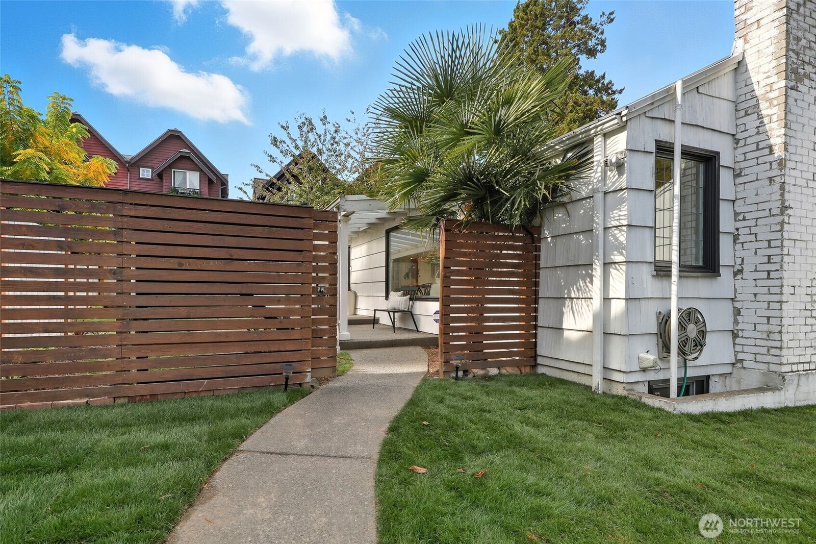 Property Photo: 1018 NE 96th Street WA 98115