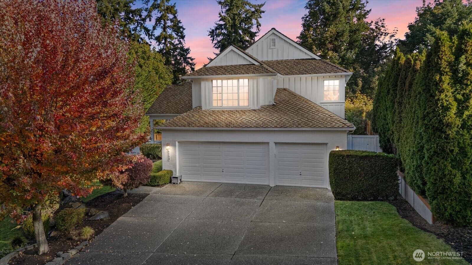 Property Photo:  6053  Championship Court  WA 98275