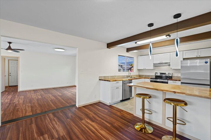 Property Photo: 350 Kinaole Cir HI 96753