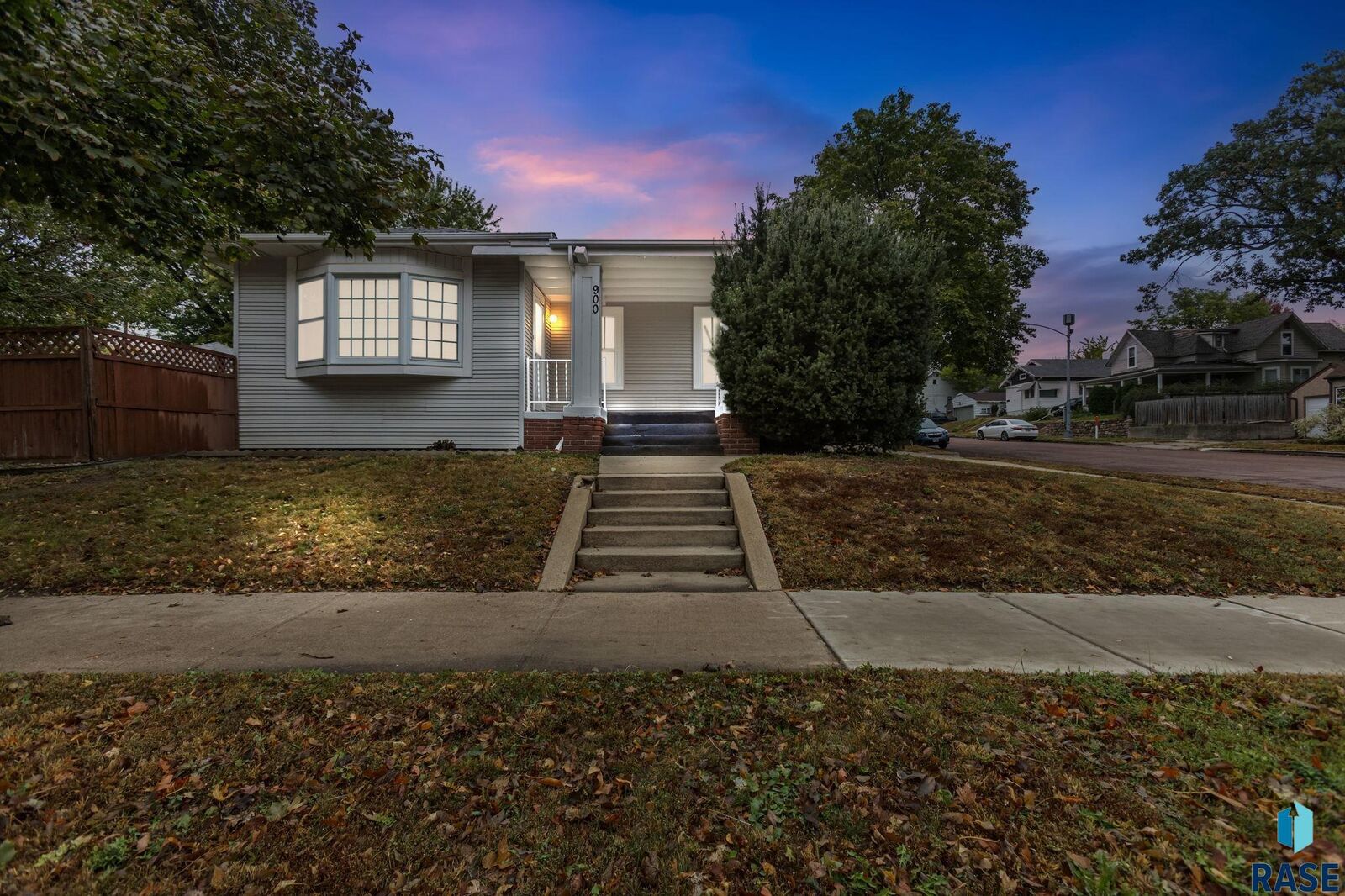 Property Photo: 900 W 18th St SD 57104