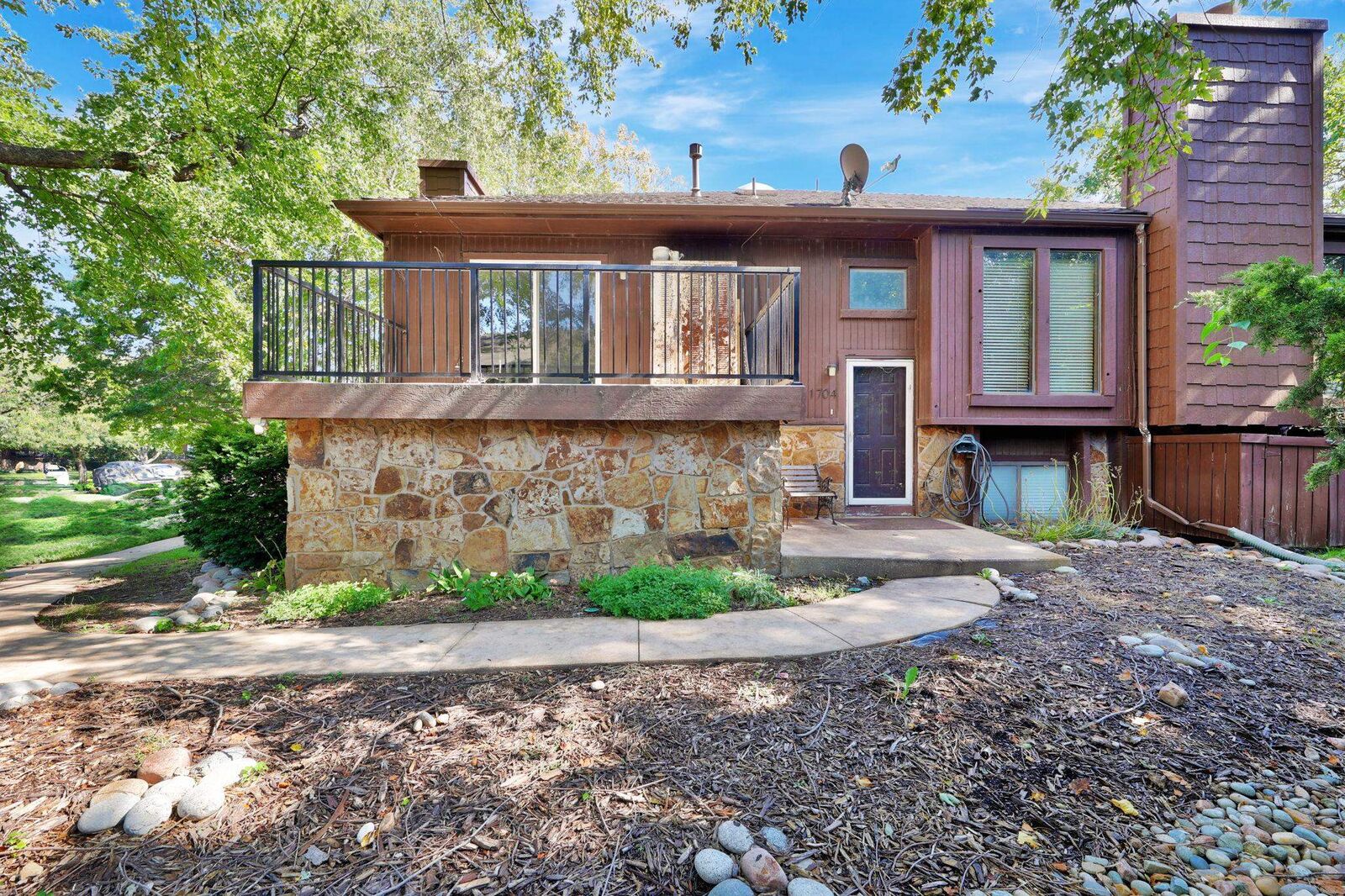 Property Photo:  2421 S Yellowstone St #1704  KS 67215