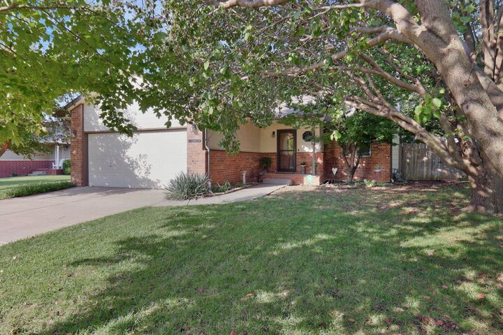 1947 N Marlin Ct  Andover KS 67002 photo