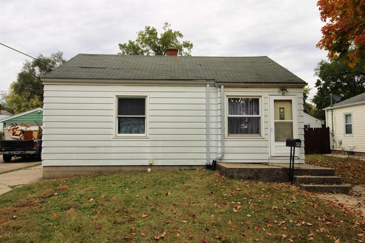 Property Photo: 1513 Ashland Avenue WI 53511