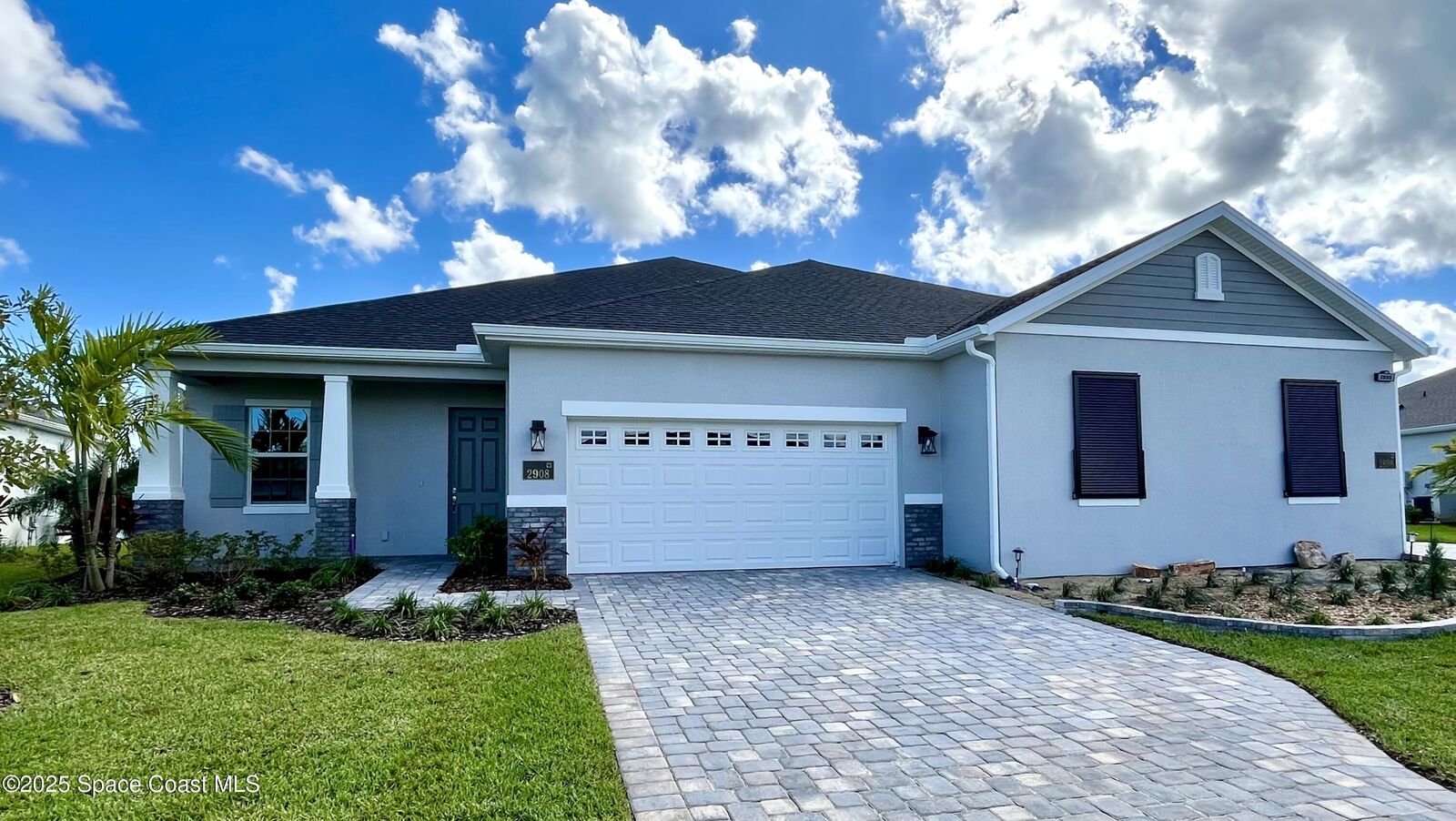 Property Photo: 2908 Pangea Circle FL 32940