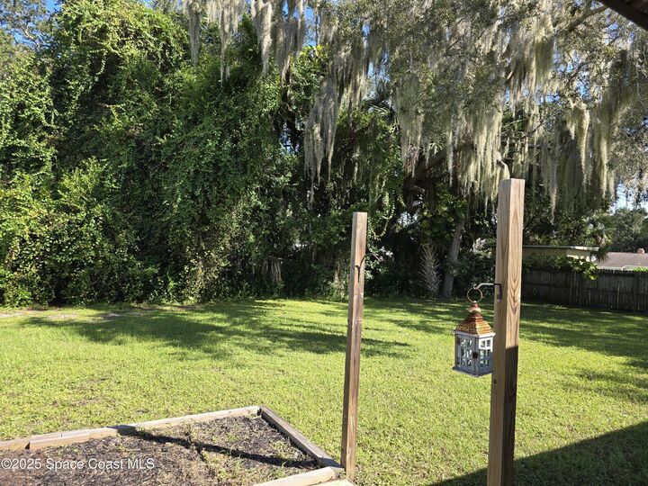 910 Sunset Drive  Melbourne FL 32935 photo