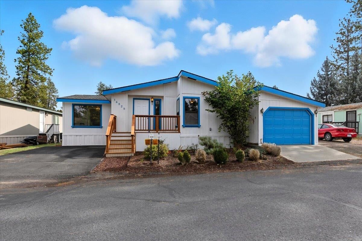 Property Photo: 14828 N Shenandoah Ln WA 99021