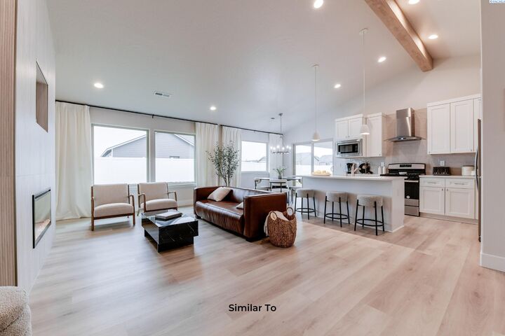 Property Photo: 401 Glenwood Ave WA 98930