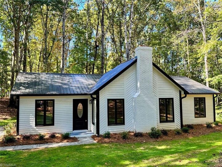 Property Photo: 5305 Bent Tree Court NC 27040