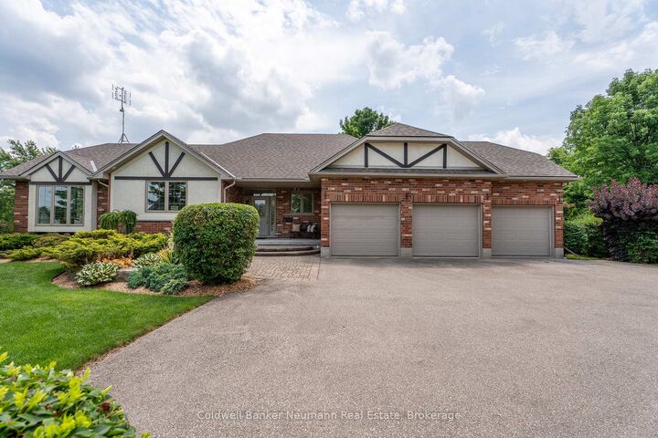 Property Photo: 7677 Maltby Road E ON N0B 2J0