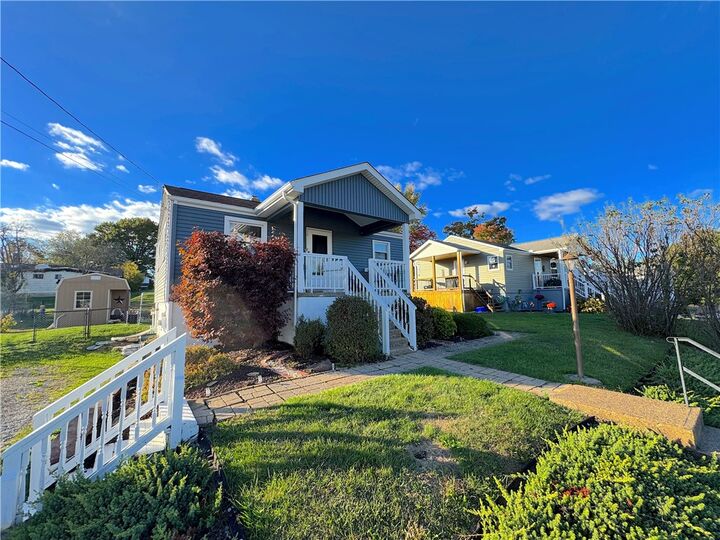 Property Photo:  2030 Leo St  PA 15642
