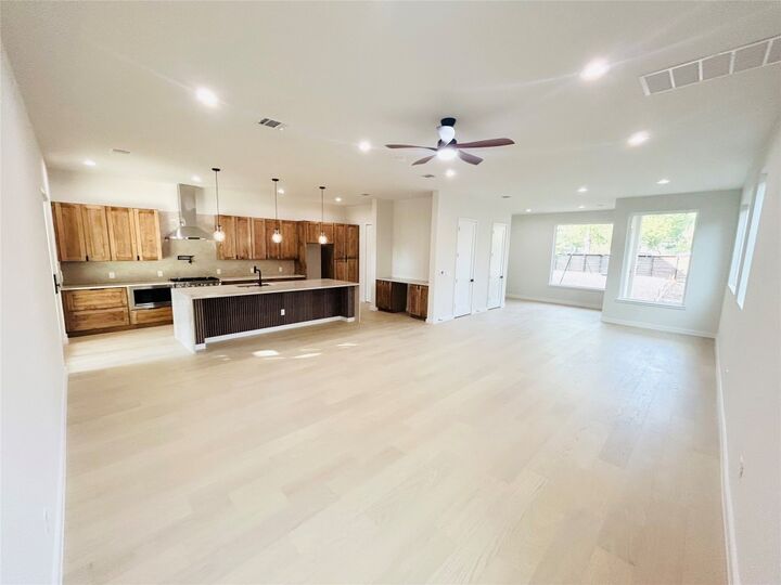 Property Photo: 4324 Airport Boulevard B TX 78722