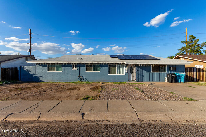 Property Photo: 3916 W Northern Avenue AZ 85051