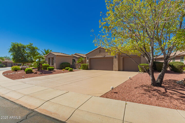 Property Photo: 20754 N Canyon Whisper Drive AZ 85387