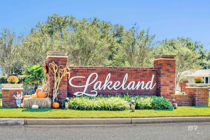 Property Photo: 24016 Raynagua Boulevard AL 36551