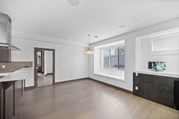 Property Photo: 7493 Gatineau Place BC V5S 2S3