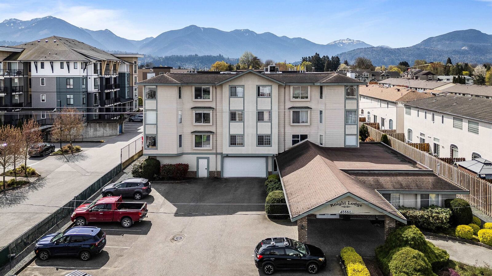 Property Photo: 45660 Knight Road 210 BC V2R 2X4
