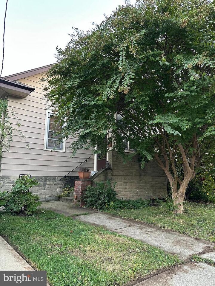 210 Carlisle Road  Audubon NJ 08106 photo