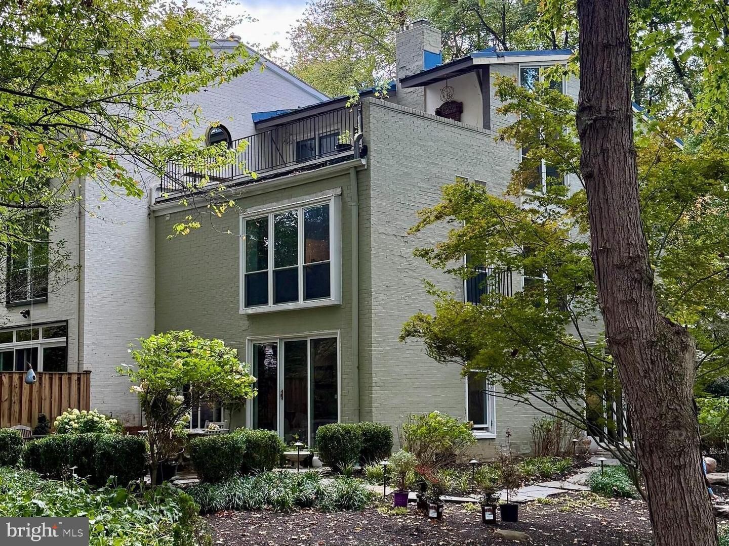 Property Photo:  11464 Orchard Lane  VA 20190 