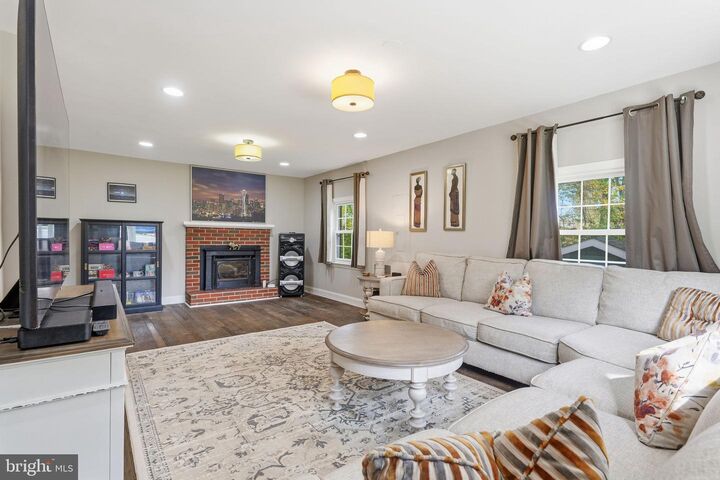 Property Photo: 5642 Jefferson Boulevard MD 21703