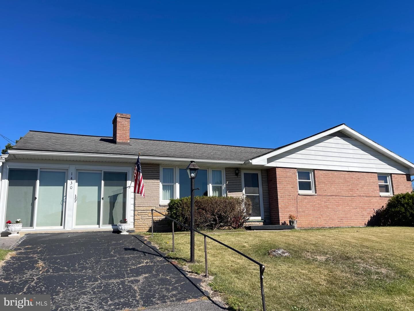 Property Photo: 1430 Magnolia Court MD 21502