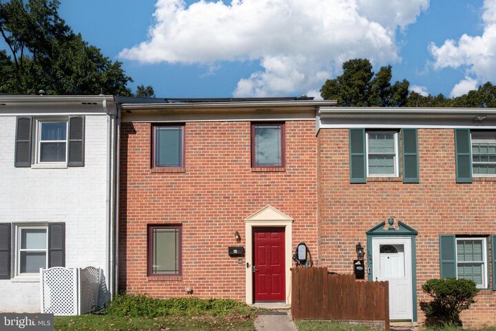 Property Photo: 124 Janney Court VA 22408